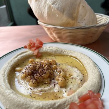 Moustache Hummus
