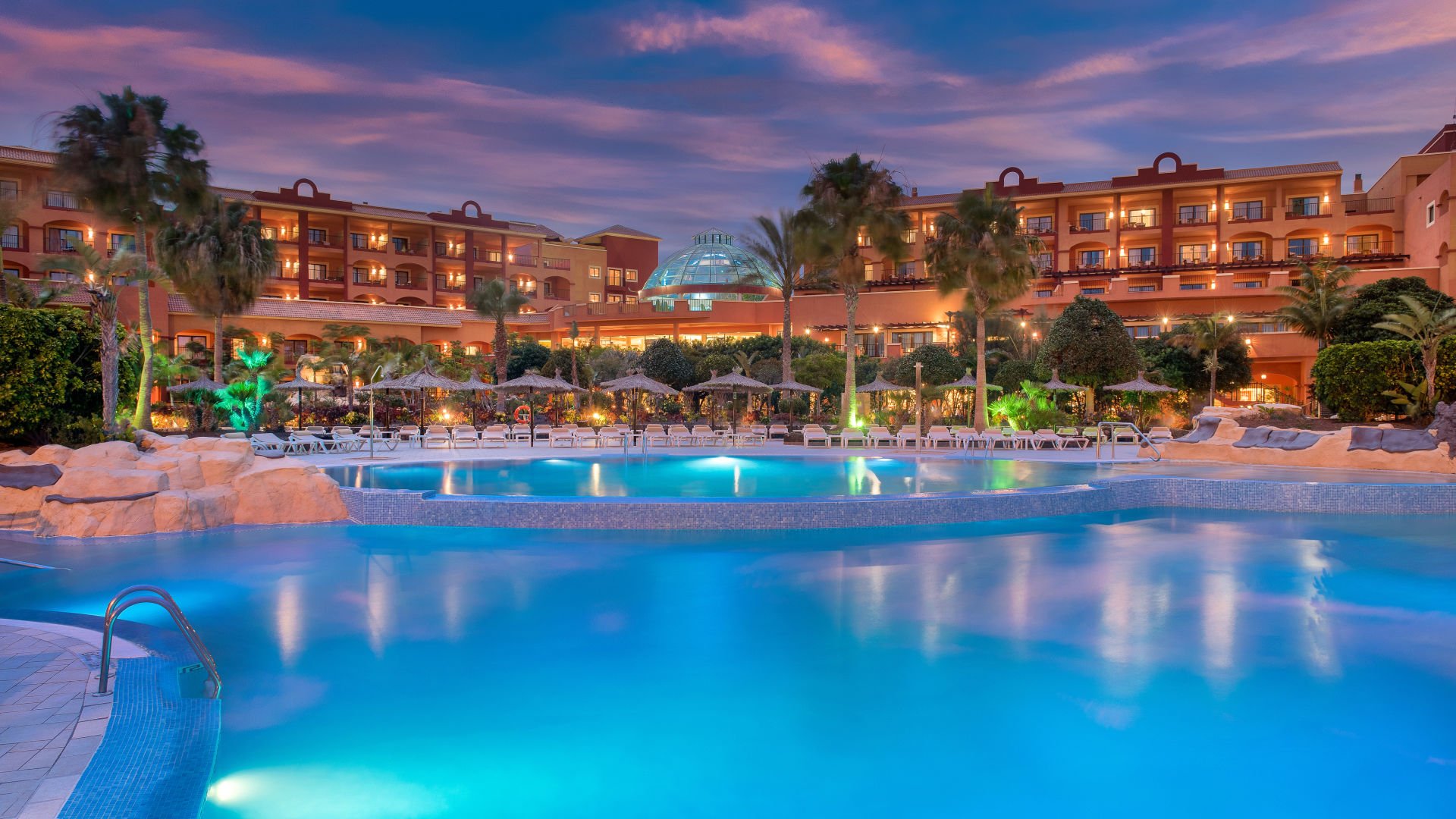 The Sheraton Fuerteventura, a vegan-friendly hotel.